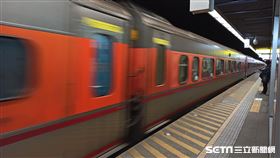 自強號（記者陳弋攝影）