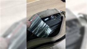 ▲蔡男將愷他命裝進膠囊偽裝成壯陽藥。（圖／翻攝畫面）