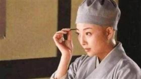 ▲尼姑；書生。（影視示意圖／翻攝自百度百科）