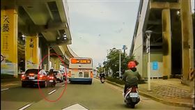 新北市，淡水，賓士，凌志，車禍，機車