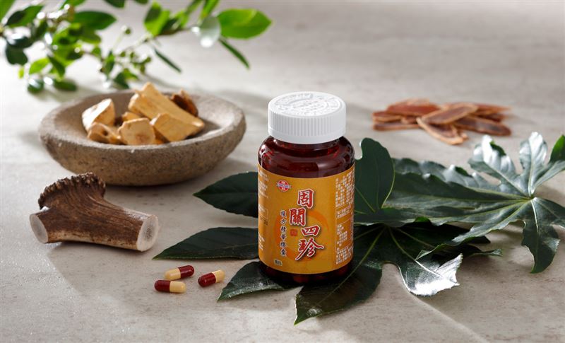 龜鹿萃取+葡萄糖胺　行動更有力！
