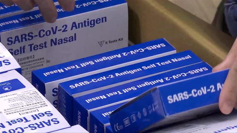 他快篩2倍轉賣　大賺災難財遭批