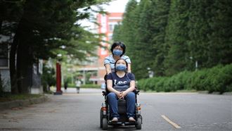 生命鬥士吳中云病危　母親悲求肺臟續命