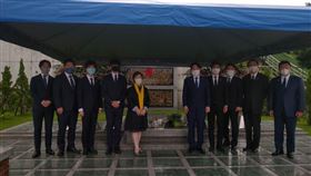 日本自民黨眾議員五指山追思前總統李登輝。(圖/李登輝基金會提供)