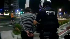 衝撞員警,毒販,海洛因