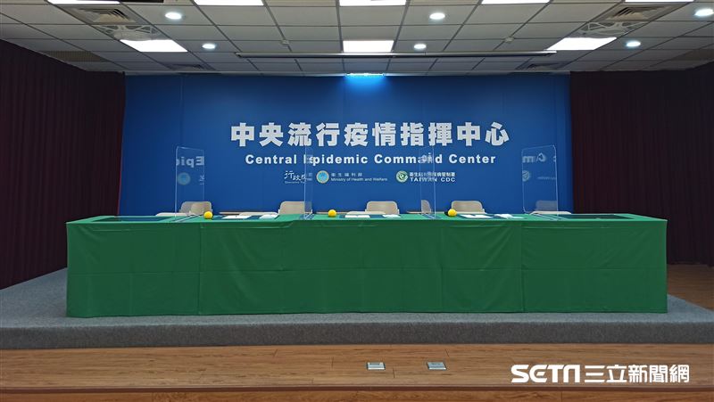 快篩代理商和綠營麻吉？指揮中心駁斥