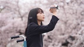 《餘命10年》坂口健太郎、小松菜奈。（圖／車庫娛樂提供）