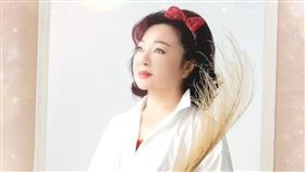 白冰冰（圖／翻攝自白冰冰臉書）
