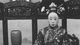 溥儀的生母名叫瓜爾佳·幼蘭。（圖／翻攝自微博）