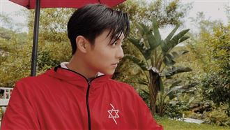 獨／悲憶母親節　王子曝奶奶生前暖舉