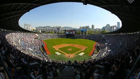 ▲首爾蠶室球場。（圖／取自斗山熊FB）