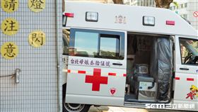 ambulance(記者陳弋攝影)