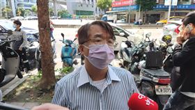 ▲昶虹國際股份有限公司董事長林俊輝，今也出現在劉緯澤的記者會現場。（圖／翻攝畫面）