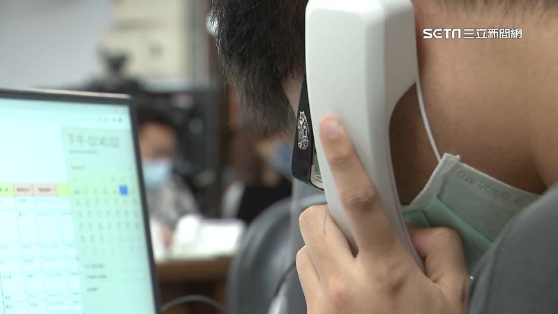 被民眾當出氣筒！關懷中心接線員哭了