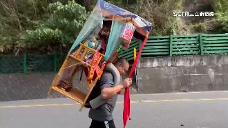 信徒背神轎徒步環島　祈求疫情趨緩