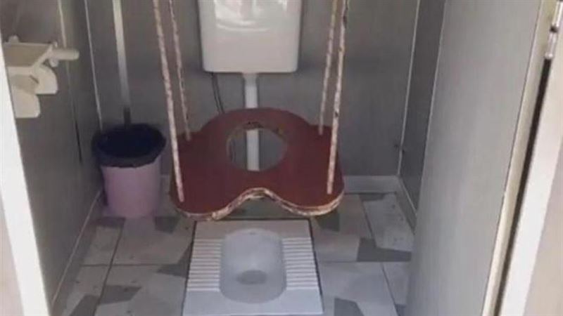 景區尿急　他一進廁所傻眼：這怎麼用