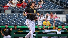 海盜隊筒香嘉智。（圖／翻攝自海盜推特）