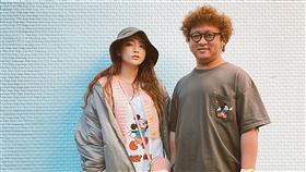 納豆、女友依依（圖／翻攝自依依臉書）