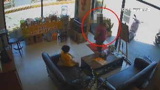 買嘸快篩批藥局態度差　怒留1星負評