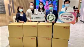 「防疫女神」賈永婕再出動　邀小S捐1萬6千片N95口罩暖送醫護。賈永婕臉書