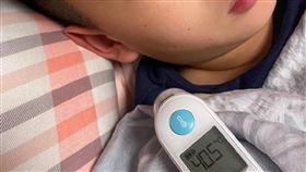 染疫72小時！男童一度高燒到40.5度。（圖／楊絜羽授權提供）