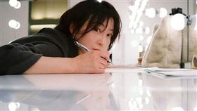 廣末涼子（圖／翻攝自IG／hirosue.ryoko_book_official）