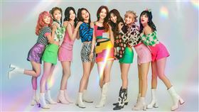 PINK FUN(左起 心平 聖恩 朵莉 容容 珮含 Nicole 以芯 巧瑜)/索尼音樂提供