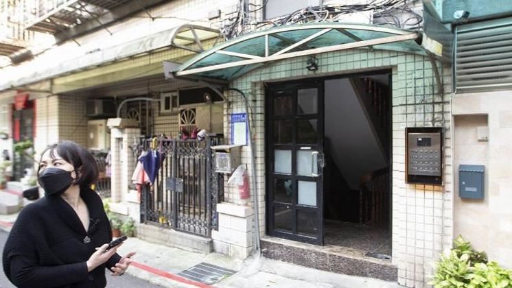 街友、毒蟲聚！信義小豪宅驚淪貧民窟