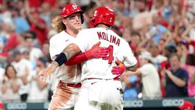 ▲紅雀中外野手貝德（Harrison Bader）跑出場內全壘打。（圖／翻攝自紅雀推特）