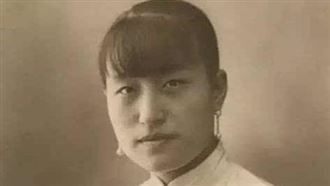 蔣介石開房嚇跑嫩妹？她曝一切任人看