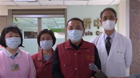 護師節侯友宜前往慰問新北聯醫醫療團隊