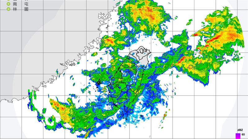 雨彈開炸4天！對流胞一節一節要進站