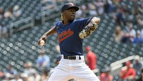 ▲雙城游擊手戈登（Nick Gordon）登板投球。（圖／美聯社／達志影像）