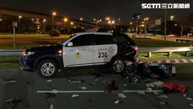 情侶雙載,撞警車,命危,三重,翻攝畫面