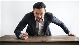 吵架，男子生氣(圖／PEXELS)