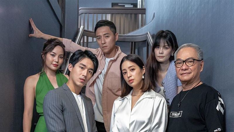 無形推一把腿軟　女星飛新加坡演女鬼