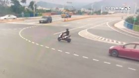 文 孤輪罰破萬1800