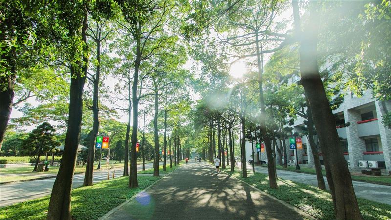 新／元智大學：遠距教學到學期結束
