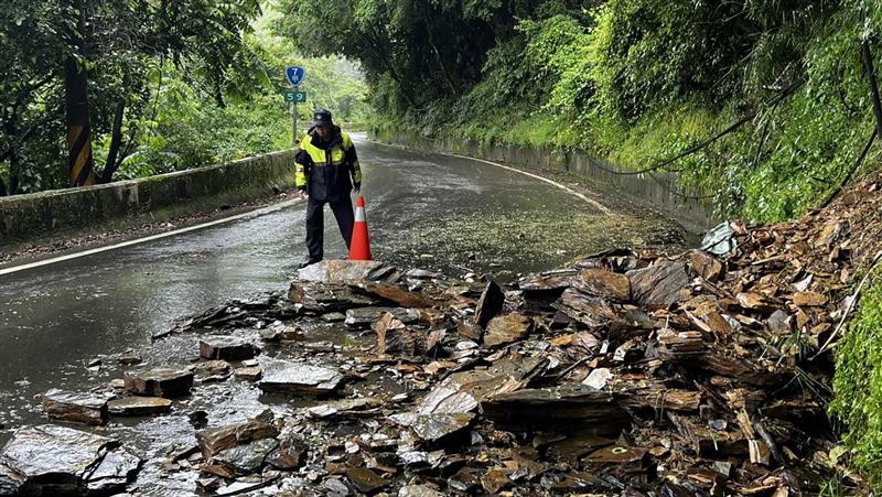 梅雨鋒面來襲　中橫便道暫不對外開放