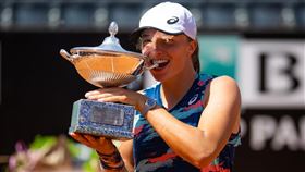 ▲世界球后斯威雅蒂（Iga Swiatek）在羅馬女網賽成功衛冕。（圖／翻攝自WTA推特）