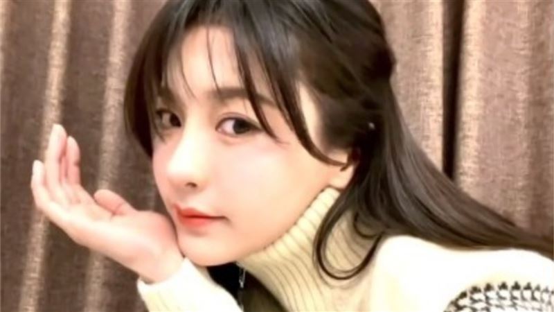 女神換裝過程被拍　洩養眼超兇春光