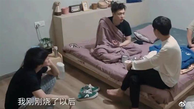 男星錄影高燒不斷　網友轟：還不通報