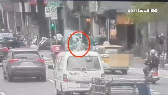 詐騙車手搭小黃！吐這句慘被載到警局