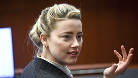 安柏赫德被問細節突失憶。（圖／美聯社／達志影像）