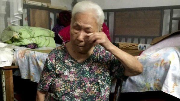 9旬嬤被日軍凌虐…肚皮見完事後大洞
