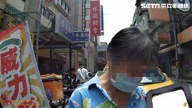 北市警方取締併排停車，赫然發現女司機是通緝犯。（圖／翻攝畫面）