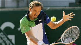 ▲俄羅斯名將梅迪維夫（Daniil Medvedev）在日內瓦網賽首戰爆冷出局。（圖／美聯社／達志影像）
