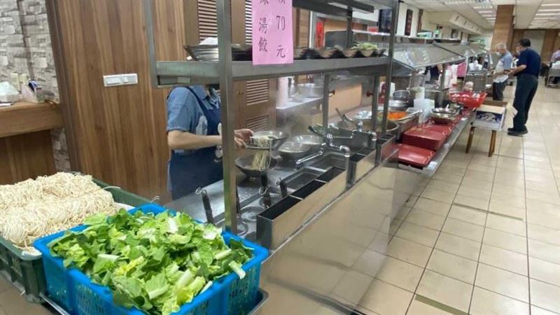 朱熹後代管員工餐廳　五星飯店也取經
