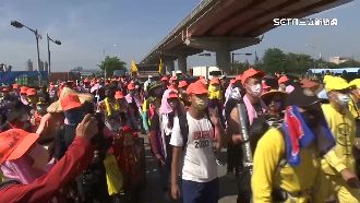 白沙屯媽祖進香　一家自備帳篷野營