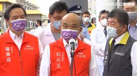 蘇貞昌視察松機篩檢站